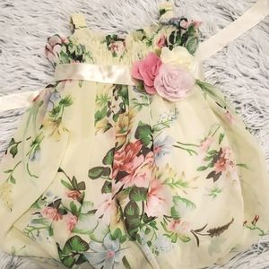 Baby NWOT girls dress